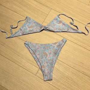 SKATIE like new BETSY + KELLY size small